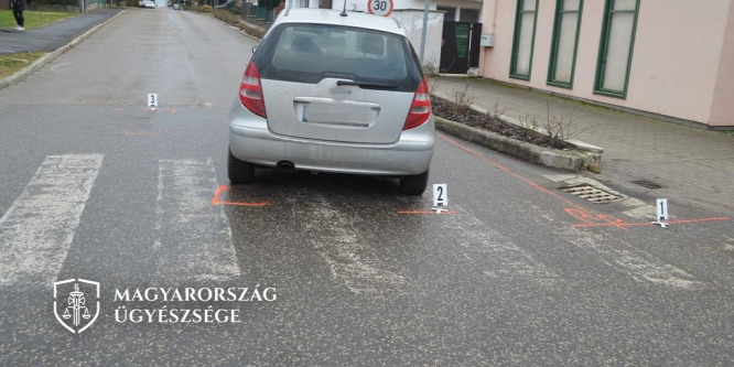 A zebrán gázolt el egy gyalogost egy nő Fonyódon
