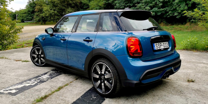 Mini Cooper S ötajtós teszt galéria (2021)