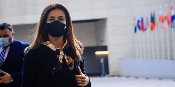 Varga Judit: Továbbra sem engedünk az LMBTQ-lobbi nyomásának