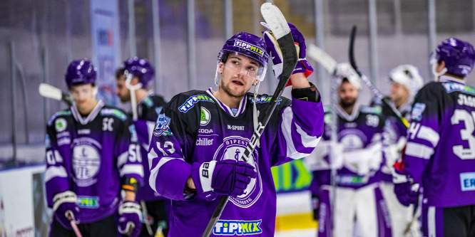 Sorozatban negyedszer nyert az Újpest hokicsapata