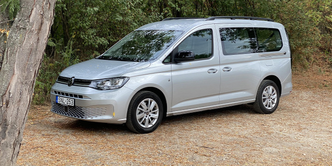 Amit nyerünk a réven, elveszíthetjük a vámon - Volkswagen Caddy Maxi 1.5 TSI teszt