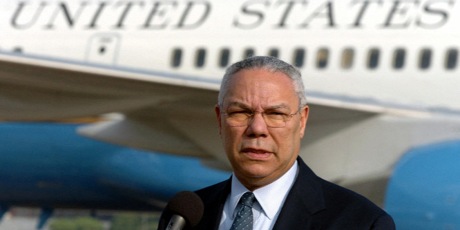 Meghalt Colin Powell