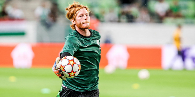 A Fradi kapusa a 75-szörös angol válogatott sztárral pózolt a Celtic-meccs után - kép