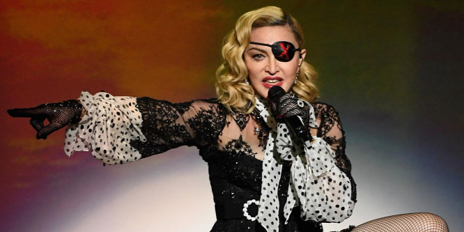 Madonna teljesen felismerhetetlen legújabb képén - ismét túllőtt a célon