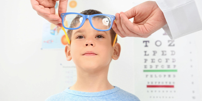 Vigyázz mások látására! Így lehetsz optikus vagy optometrista