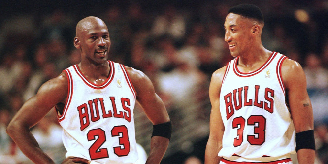 Michael Jordan egykori csapattársa szerint csak féltékenységből készült el a Last Dance sorozat