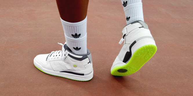 Az Adidas ismert játékkonzol ihlette tornacipőt dob piacra