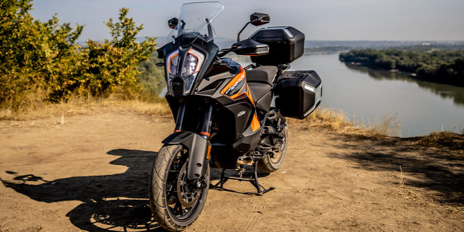 Mona Lisa mosolya - KTM 1290 Super Adventure S teszt (2021)