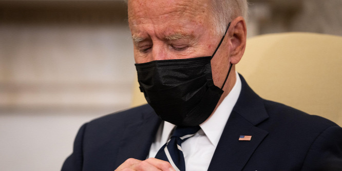 Soha nem látott mélységben Joe Biden támogatottsága