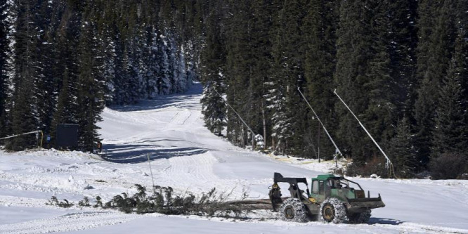 Meghalt egy síelő Coloradóban, mert összeütközött egy snowboardossal