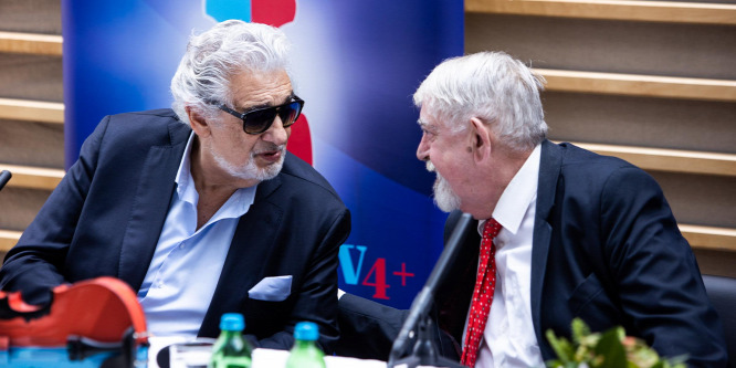 Plácido Domingo szerint világverseny is lehet a Virtuózokból