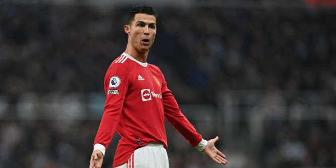 A rajongók nem térnek magukhoz: brutális kockahasat villantott Cristiano Ronaldo