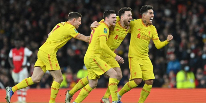 A Liverpool gyönyörű gólokkal győzte le az Arsenalt, és bejutott az angol Ligakupa döntőjébe