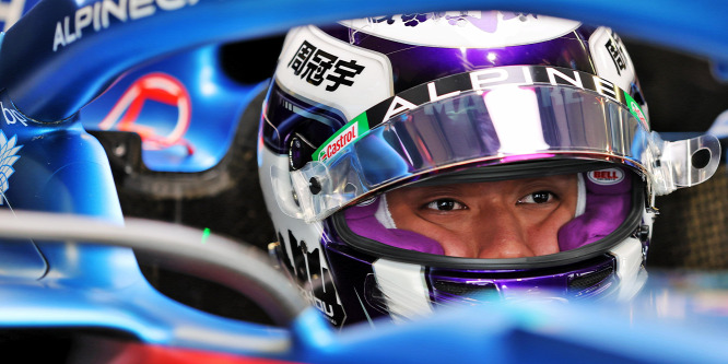 Verstappenhez hasonlóan is debütálhat az első kínai F1-pilóta