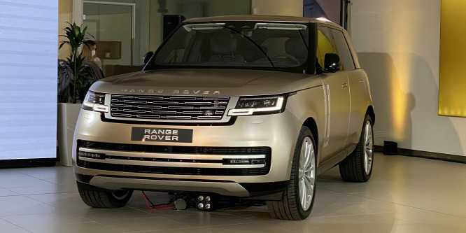 Kékvérű kolosszus a német SUV-ok ellen - Range Rover (2022) bemutató