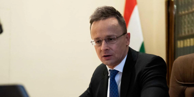 Szijjártó Péter: Fontos eredmény, hogy a magyar gazdaság immár több lábon áll