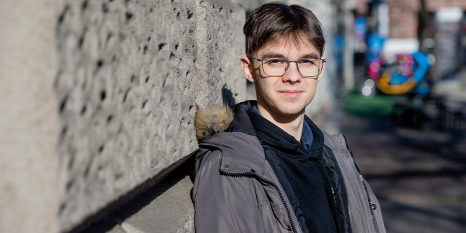 Kis híján Alonsóval versenyzett a legújabb magyar F1-es esportoló