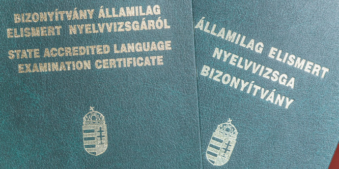 Hamis bizonyítványokat árult az interneten egy férfi