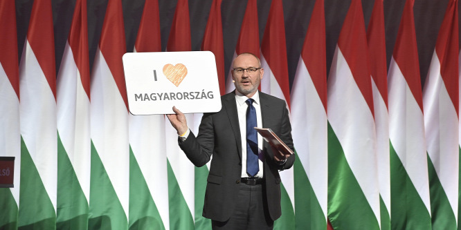 Zsigó Róbert: A kormány minden életszakaszban támogatja a családokat