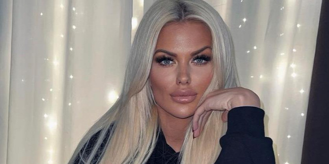 Hoppá! Szegedi Fecsó menyasszonya G.w.M kedvéért bújt dominaszerkóba