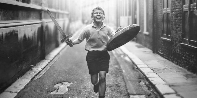 Párizstól Itálián át Belfastig - Így mesélnek híres filmrendezők a gyerekkorukról