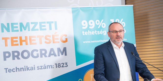 Zsigó Róbert: Az újabb emeléssel összesen 8,9 százalékkal nőnek a nyugdíjak