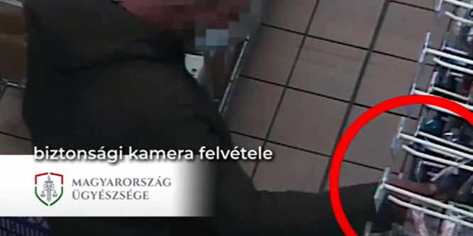 Videón, ahogy a drága borotvát ellopja a tatabányai áruházban