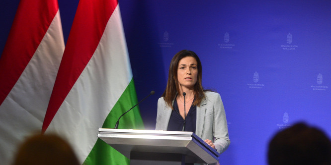 Varga Judit: A magyar és lengyel jogállamisági jelentéseket a kettős mérce jellemzi