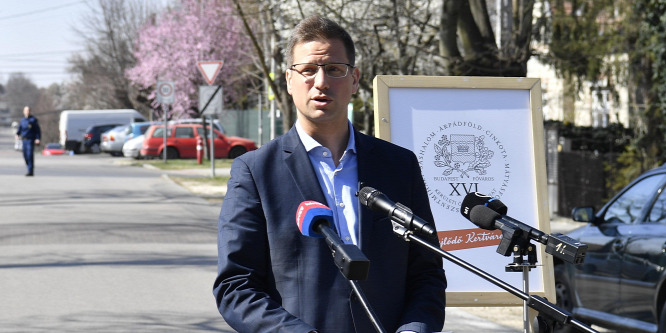 Gulyás Gergely: Rengeteg út újult meg a budapesti útépítési programban