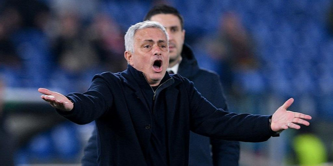 Élete legfájdalmasabb pillanatát élte át Mourinho a kispadon - videó