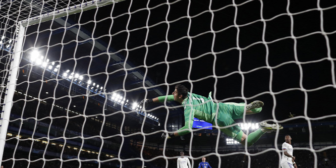 Nehéz szavakat találni a Real Madrid sztárkapusának földöntúli bravúrjára a BL-ben - videó