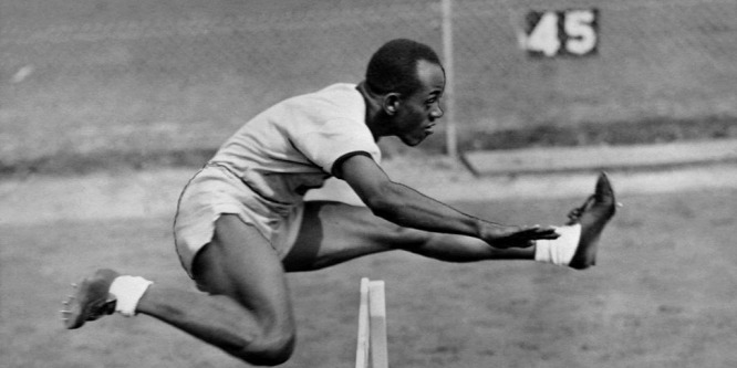 Hatalmas összeget fizettek az olimpiai bajnok futólegenda aranyérméért