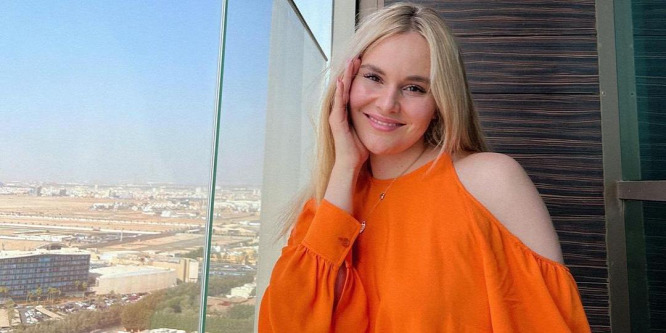 Így néz ki bikiniben Gordon Ramsay 22 éves lánya - fotó