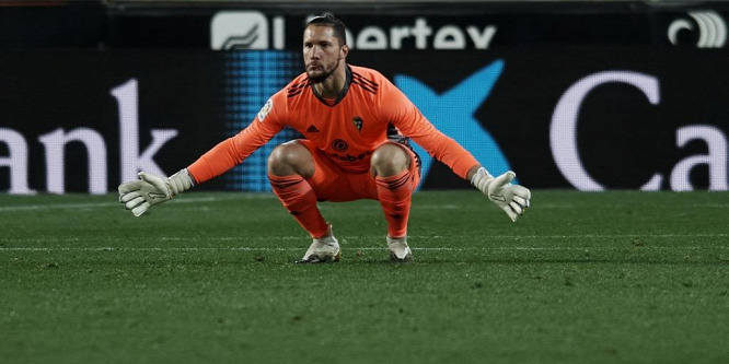 A Real Madrid és a Barcelona sztárjait is az őrületbe kergette a La Liga-csapat kapusa
