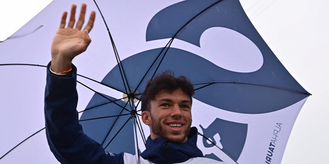 Michael Jordannel bandázott Gasly, Ricciardo ettől elsírta volna magát