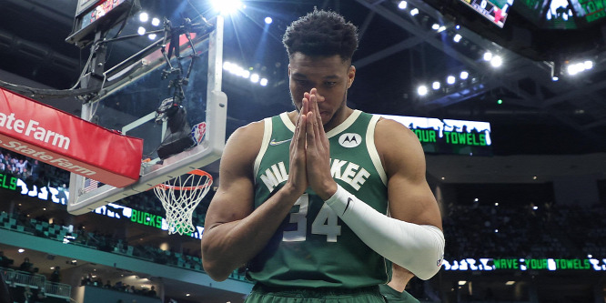 Továbbjutott a címvédő és a bajnoki cím nagy esélyese az NBA-ben