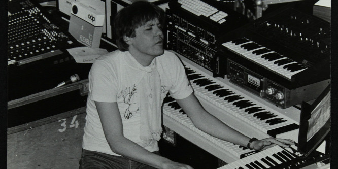 Meghalt Klaus Schulze