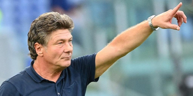 Kirúgták a kiesés elől menekülő olasz focicsapat edzőjét