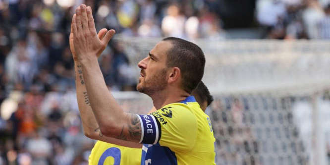 Megelőzte Messit a Juventus hátvédje