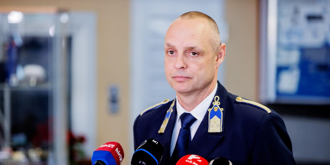 Részegen tört-zúzott a Dohány utcában egy négytagú társaság, mielőtt levizelték a zsinagógát