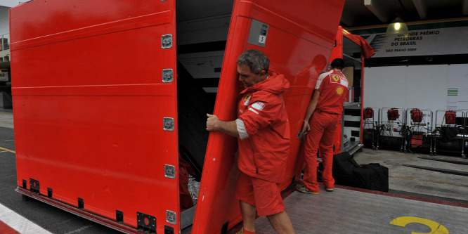 Újabb részleteket árultak el a háború F1-es mellékhatásairól