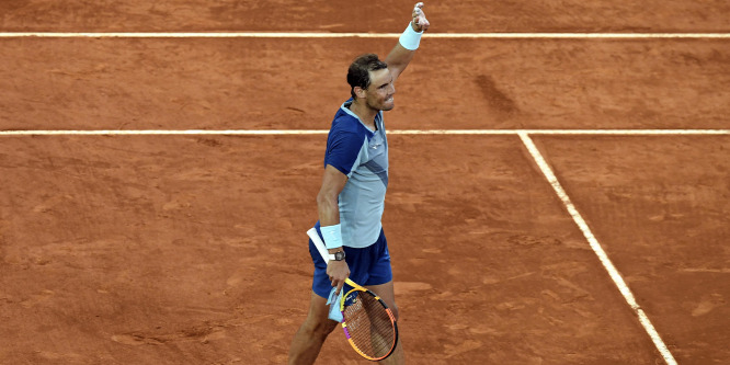 Nadal olyan trükköt mutatott a teniszlabdával, amin Messi is csak ámulna - videó