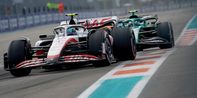 Vettel saját maga mellett Schumacher miatt is csalódott balesetük után