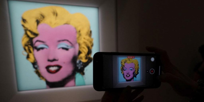 Közel 70 milliárd forintnyi összegért kelt el Marilyn Monroe híres portréja