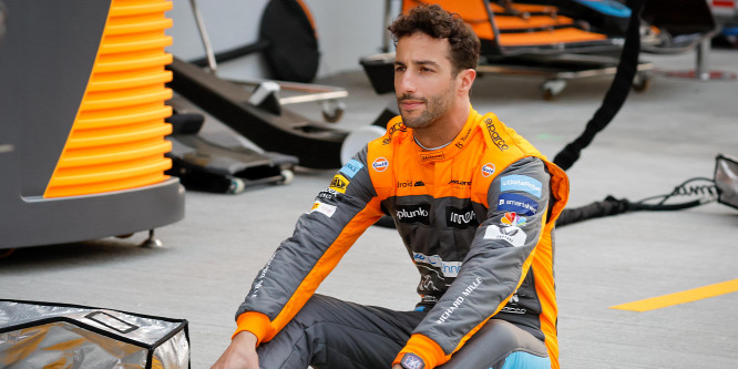 Ricciardo válaszolt a McLarentől kapott kritikára