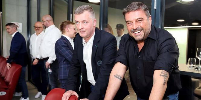 Különleges tetoválást csináltat a Fradi focicsapatának vezérigazgatója, Orosz Pál