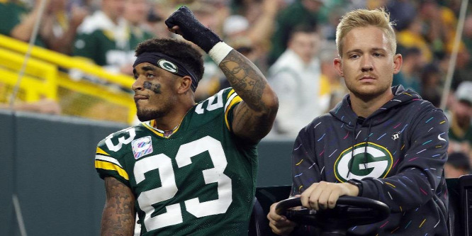Rekordösszegű szerződést kapott az NFL-csapat sztárja