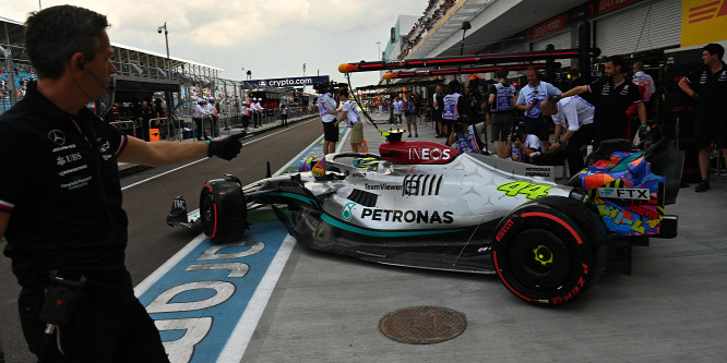 Villeneuve: A Mercedes már nem Hamilton csapata