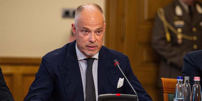 Szalay-Bobrovniczky Kristóf: Rendkívül komoly a helyzet a háború miatt