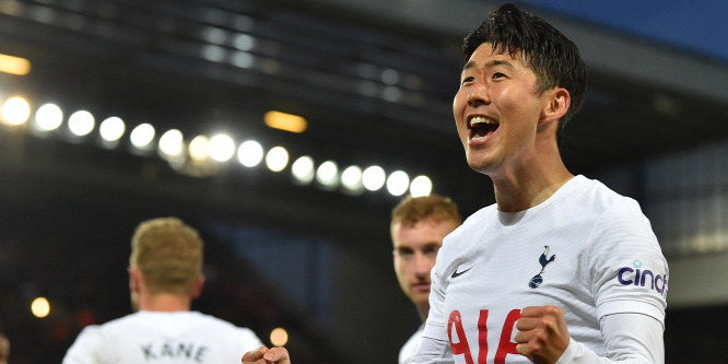 A koreai sztárjátékosának hazájában mérkőzik meg a Tottenham a Sevillával